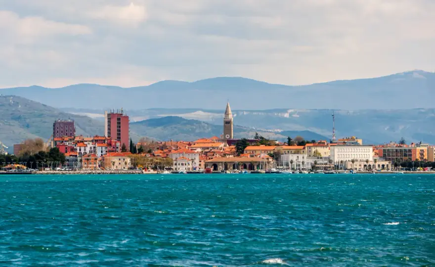 Koper – plaże i kąpieliska. Czy warto? Sprawdź!