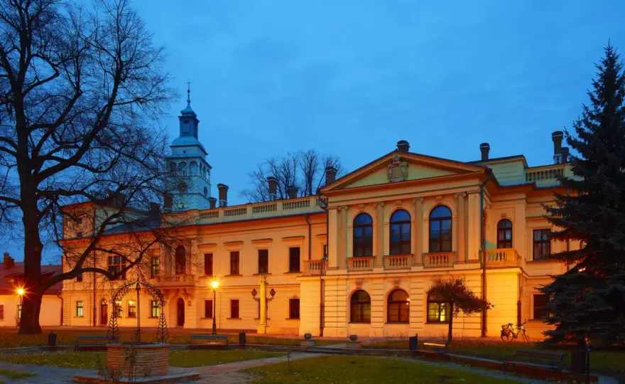Pałac Habsburgów w Żywcu - zwiedzanie krok po kroku