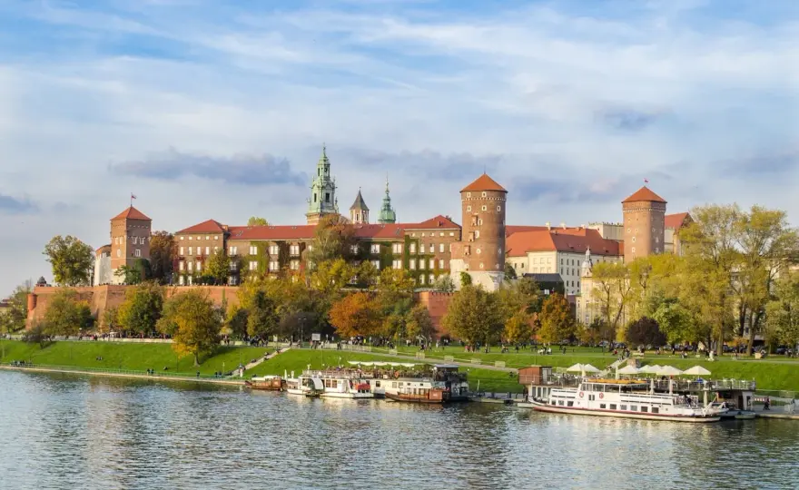 Zabytkowe miasta nad Wisłą - Które wybrać i jak zwiedzać?