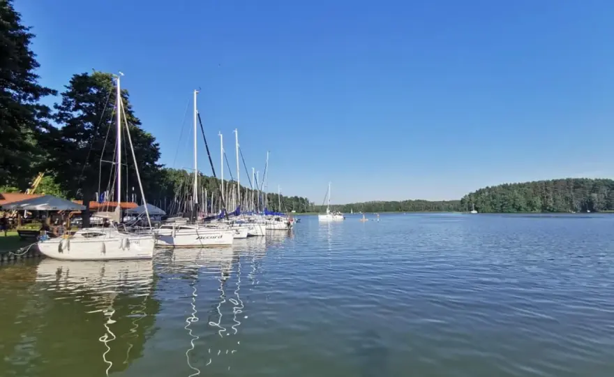 Ruciane-Nida – Mazury: las, woda i spokój. Jak zaplanować wyjazd?
